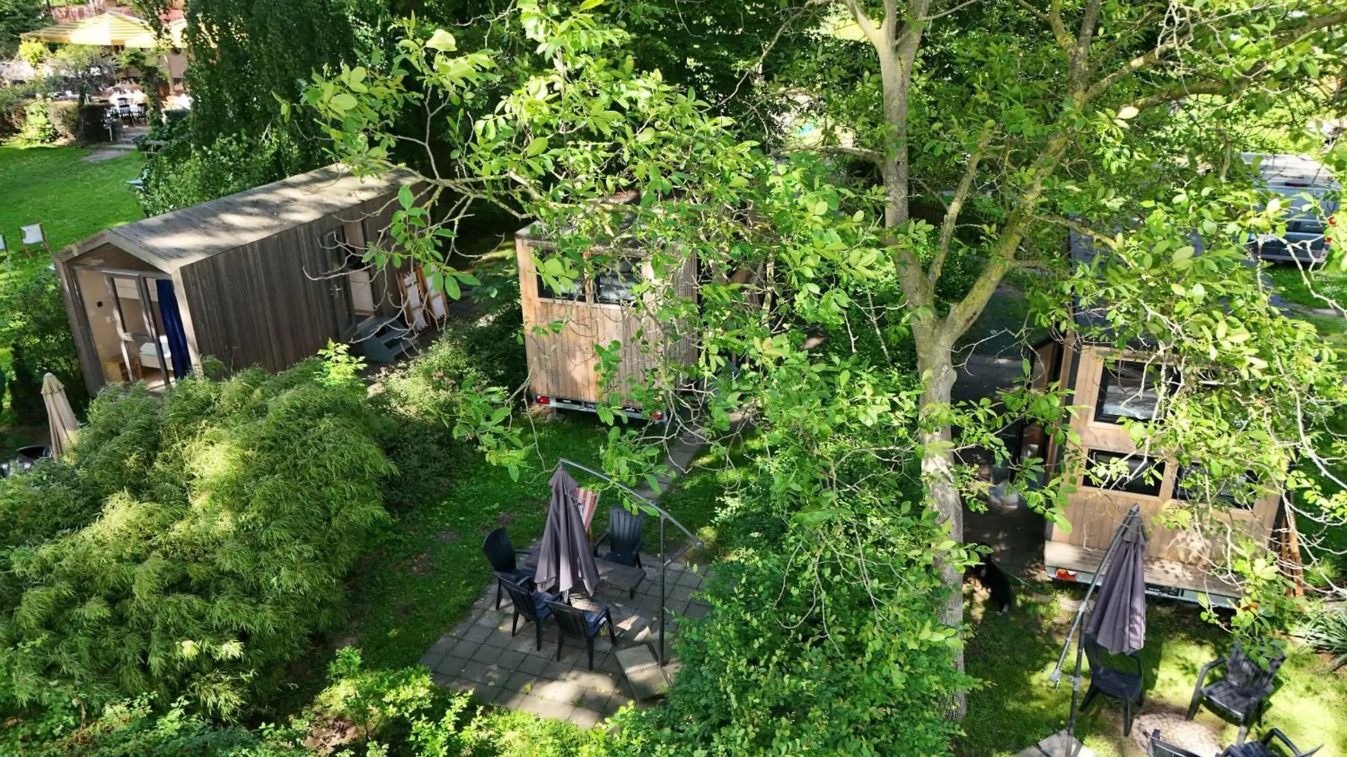Das Wiesenhaus Koeln 0*, קלן