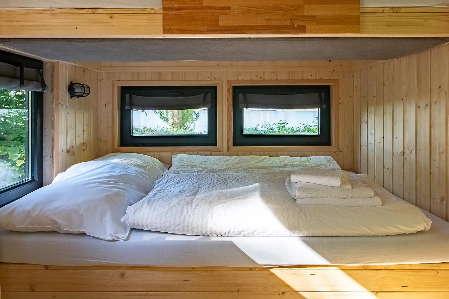 Apartment Das Wiesenhaus: Wohnen im Tiny House direkt am Rhein Köln