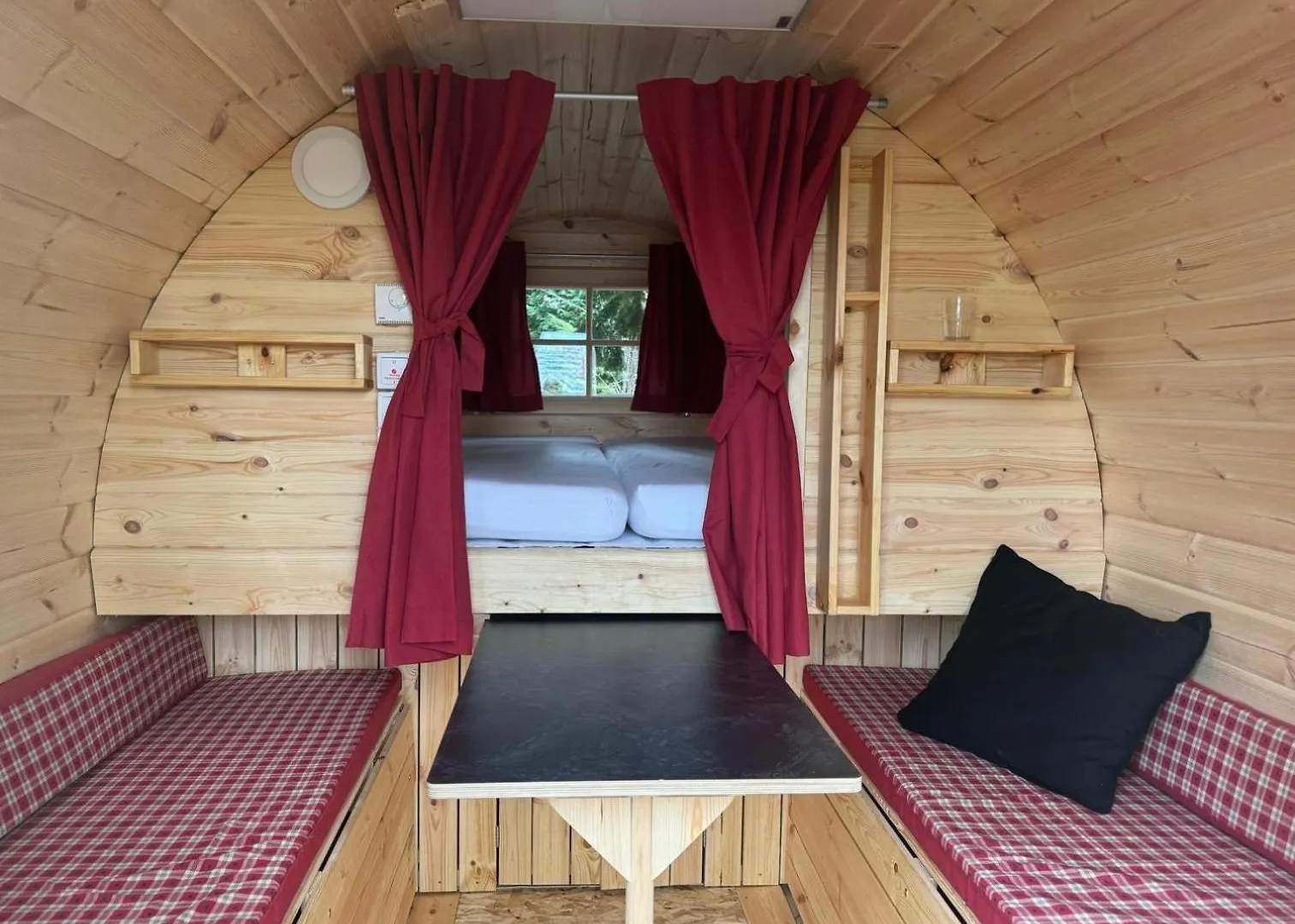 Das Wiesenhaus: Wohnen im Tiny House direkt am Rhein Köln 0*,  Deutschland