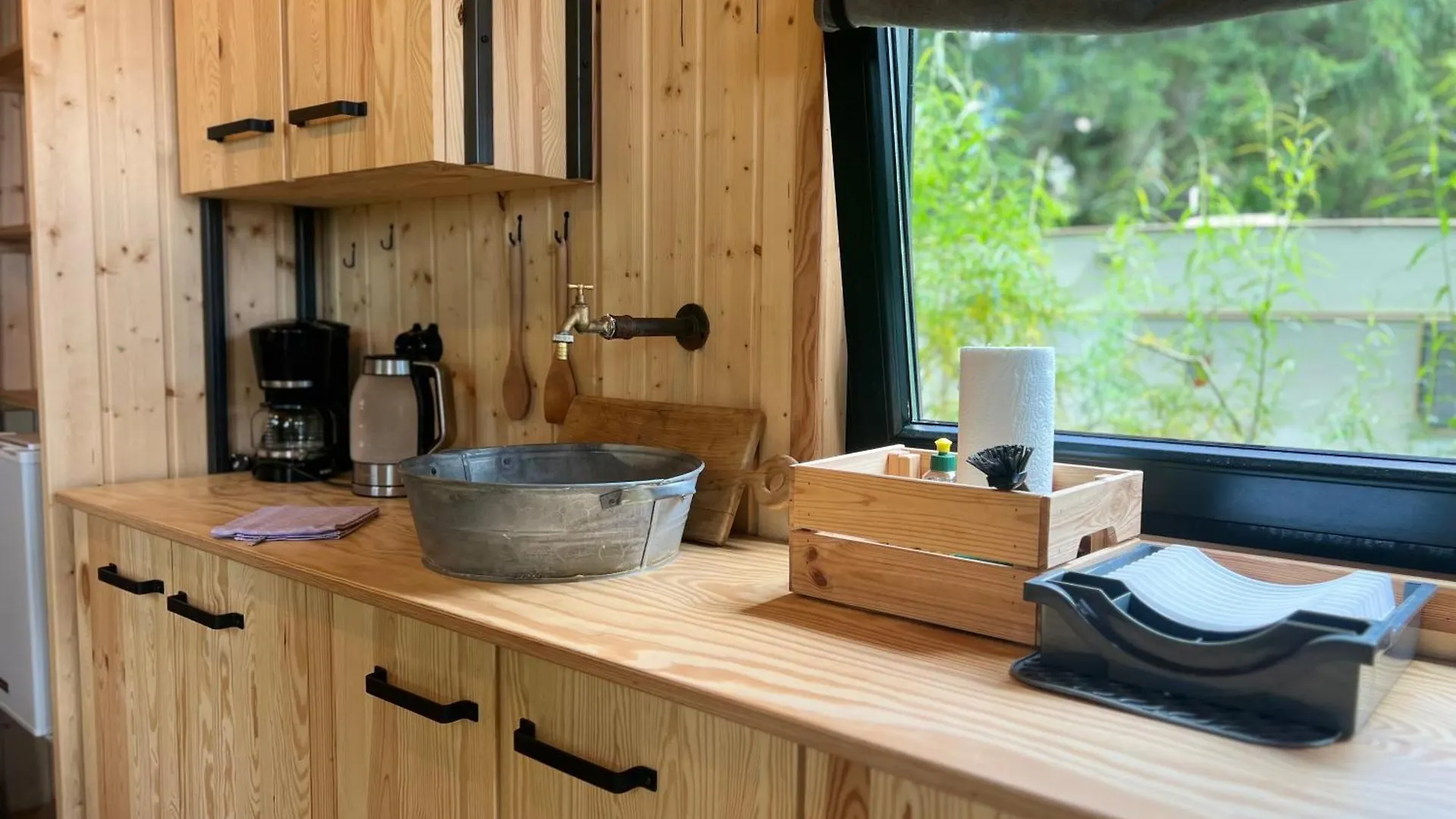 Apartment Das Wiesenhaus: Wohnen im Tiny House direkt am Rhein Köln