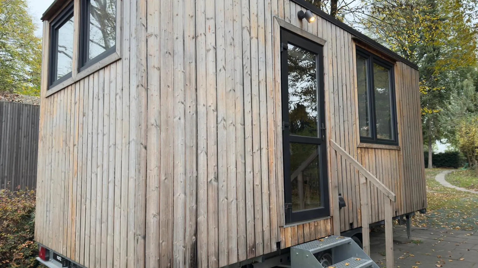 Apartment Das Wiesenhaus: Wohnen im Tiny House direkt am Rhein Köln