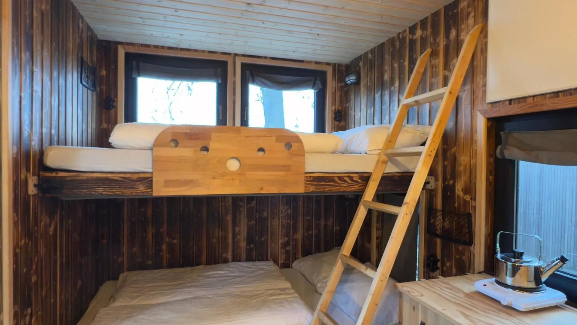 Apartment Das Wiesenhaus: Wohnen im Tiny House direkt am Rhein Köln Deutschland